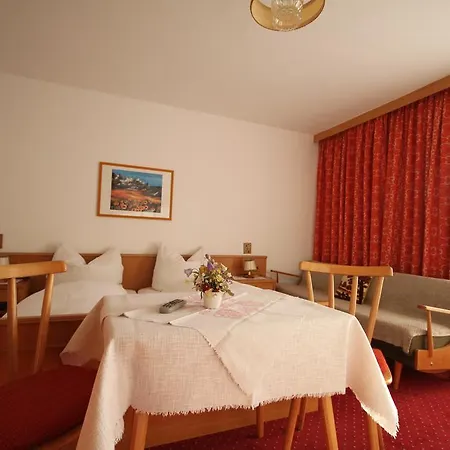 Haus Geiger Bed and Breakfast Scharnitz
