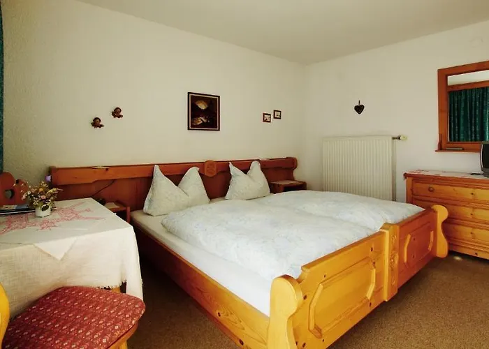 Bed & Breakfast Haus Geiger 3*